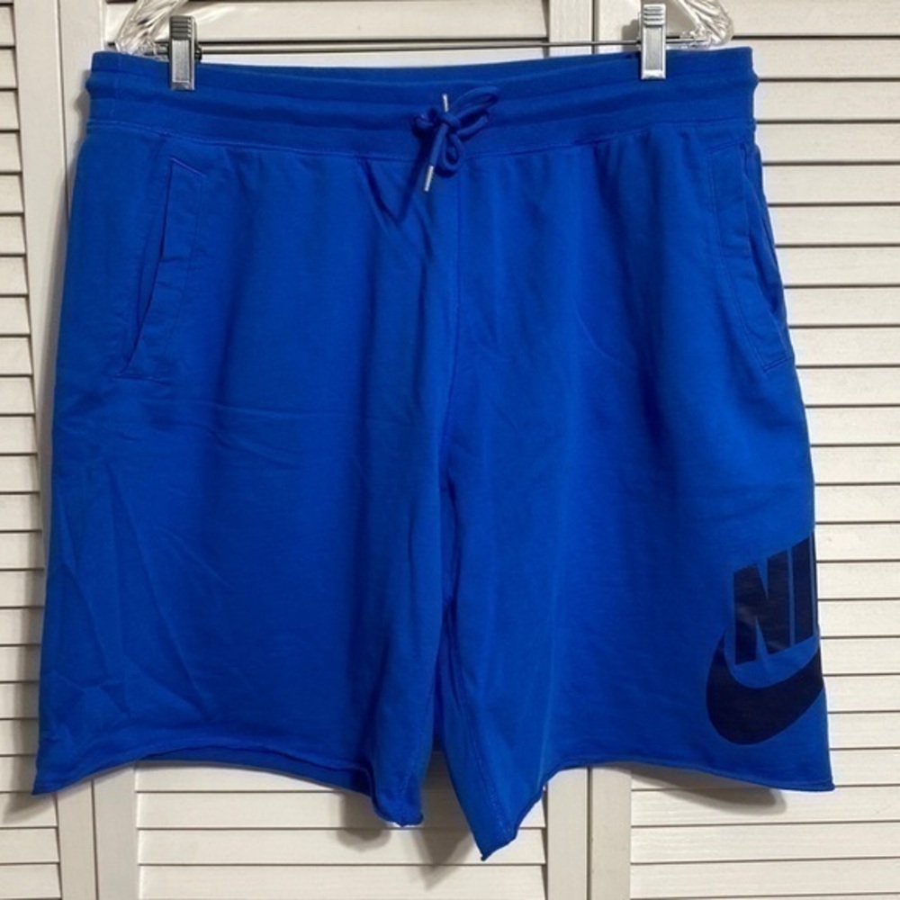 Nike MENS RAW EDGE HEM COTTONE SHORTS!!